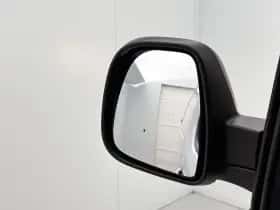 Opel Vivaro (2024) thumbnail 19