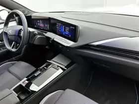 Opel Astra (2025) thumbnail 12