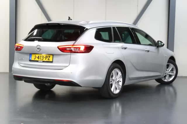 Opel Insignia (2020) thumbnail 3
