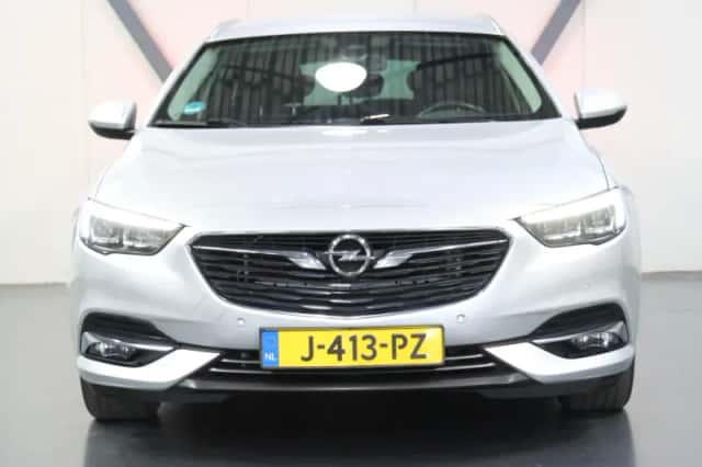 Opel Insignia (2020) thumbnail 4