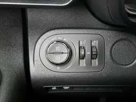 Opel Combo (2019) thumbnail 33