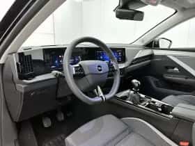 Opel Astra (2025) thumbnail 10