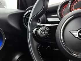 MINI Cooper (2019) thumbnail 15