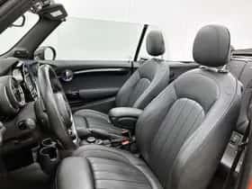 MINI Cooper (2019) thumbnail 23