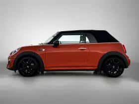 MINI Cooper (2019) thumbnail 5