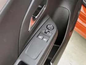 Opel Corsa (2021) thumbnail 32