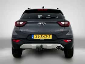 Kia Stonic (2019) thumbnail 7