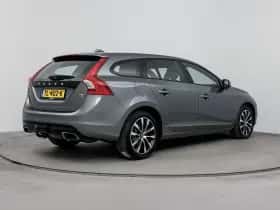 Volvo V60 (2018) thumbnail 10