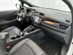 Nissan Leaf (2020) thumbnail 12
