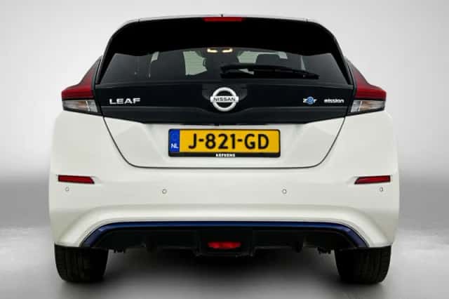 Nissan Leaf (2020) thumbnail 4