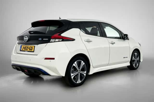 Nissan Leaf (2020) thumbnail 5