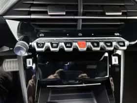Peugeot e-2008 (2025) thumbnail 36