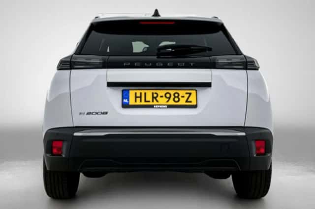 Peugeot e-2008 (2025) thumbnail 4