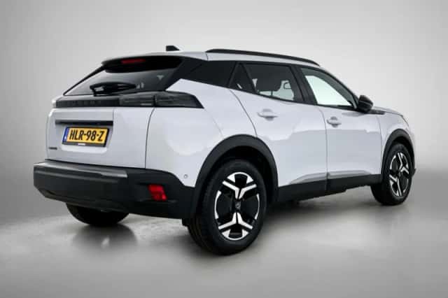 Peugeot e-2008 (2025) thumbnail 5