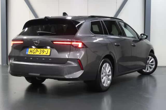 Opel Astra (2025) thumbnail 3