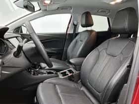 Opel Grandland X (2019) thumbnail 23