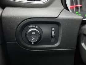 Opel Grandland X (2019) thumbnail 37