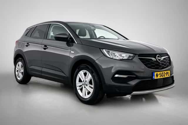 Opel Grandland X (2021) thumbnail 2