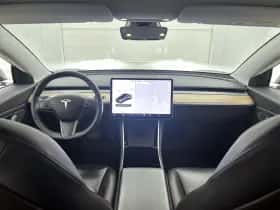 Tesla Model 3 (2020) thumbnail 11