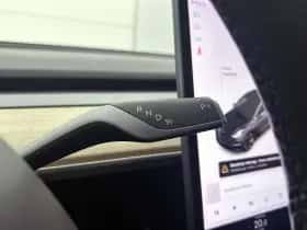 Tesla Model 3 (2020) thumbnail 22