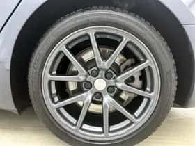 Tesla Model 3 (2020) thumbnail 34