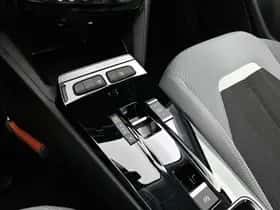 Opel Mokka-e (2023) thumbnail 25