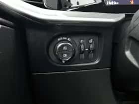 Opel Mokka-e (2023) thumbnail 32