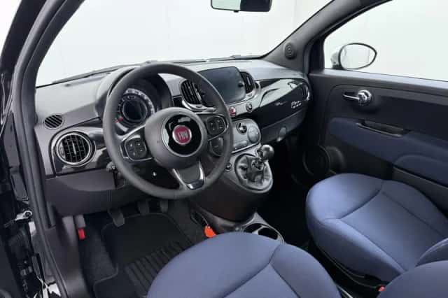 Fiat 500 (2023) thumbnail 5