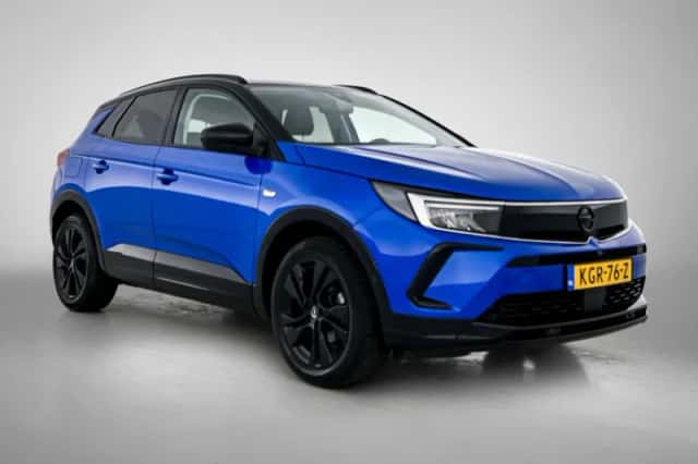 Opel Grandland (2024) thumbnail 2