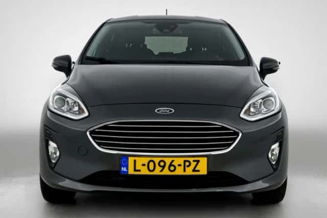 Ford Fiesta (2019) thumbnail 4