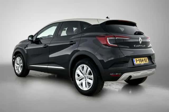 Renault Captur (2021) thumbnail 6