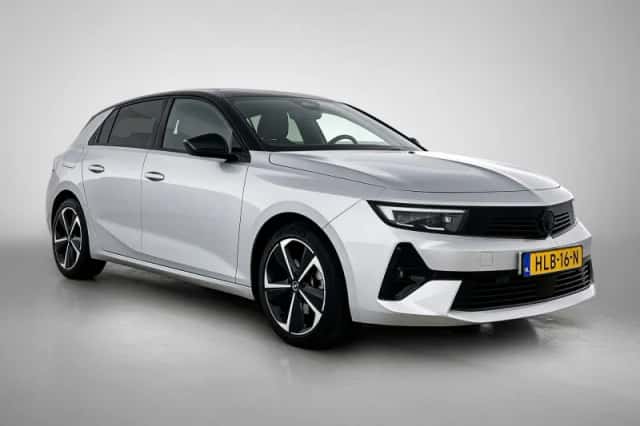 Opel Astra (2025) thumbnail 2