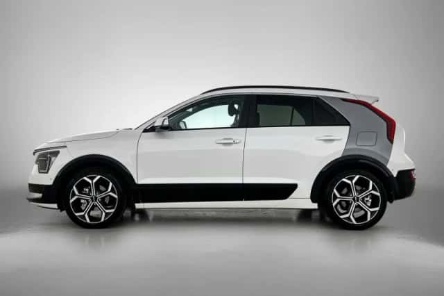Kia Niro (2025) thumbnail 5