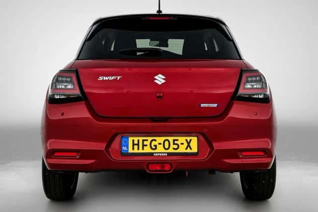 Suzuki Swift (2025) thumbnail 4