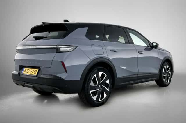 Opel Grandland (2025) thumbnail 5