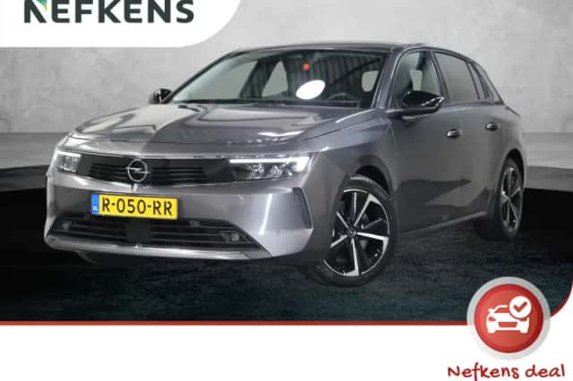 Opel Astra (2022) thumbnail 1