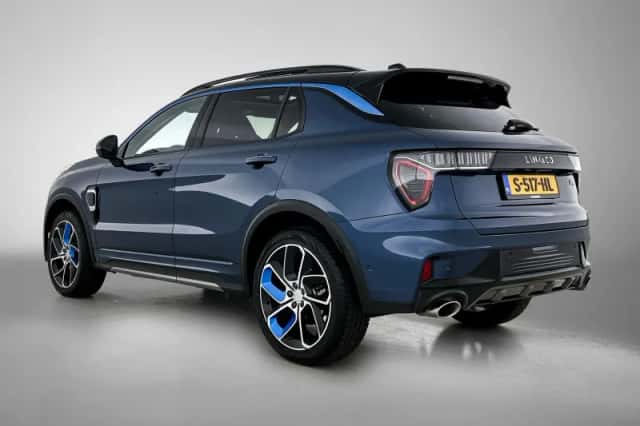 Lynk & Co 01 (2023) thumbnail 3