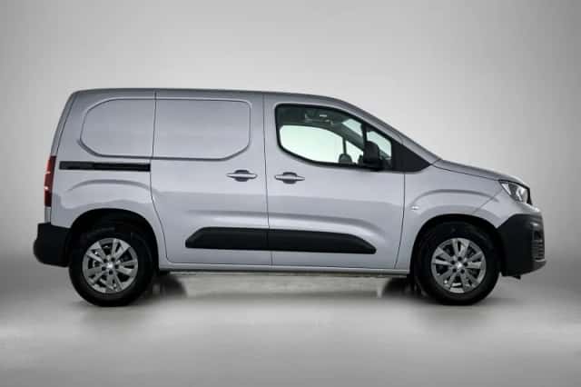 Peugeot E-Partner (2023) thumbnail 6