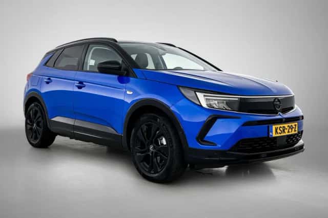 Opel Grandland (2024) thumbnail 2