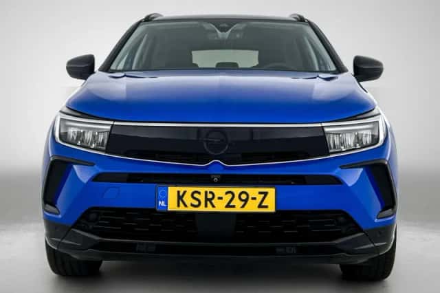 Opel Grandland (2024) thumbnail 4