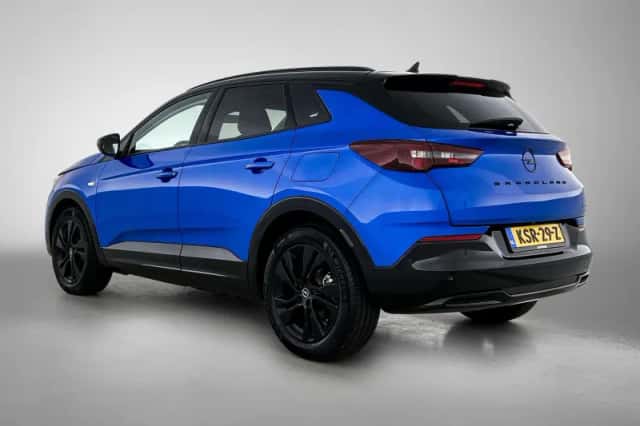 Opel Grandland (2024) thumbnail 6