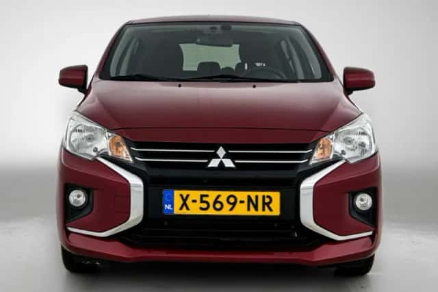 Mitsubishi Space Star (2023) thumbnail 4
