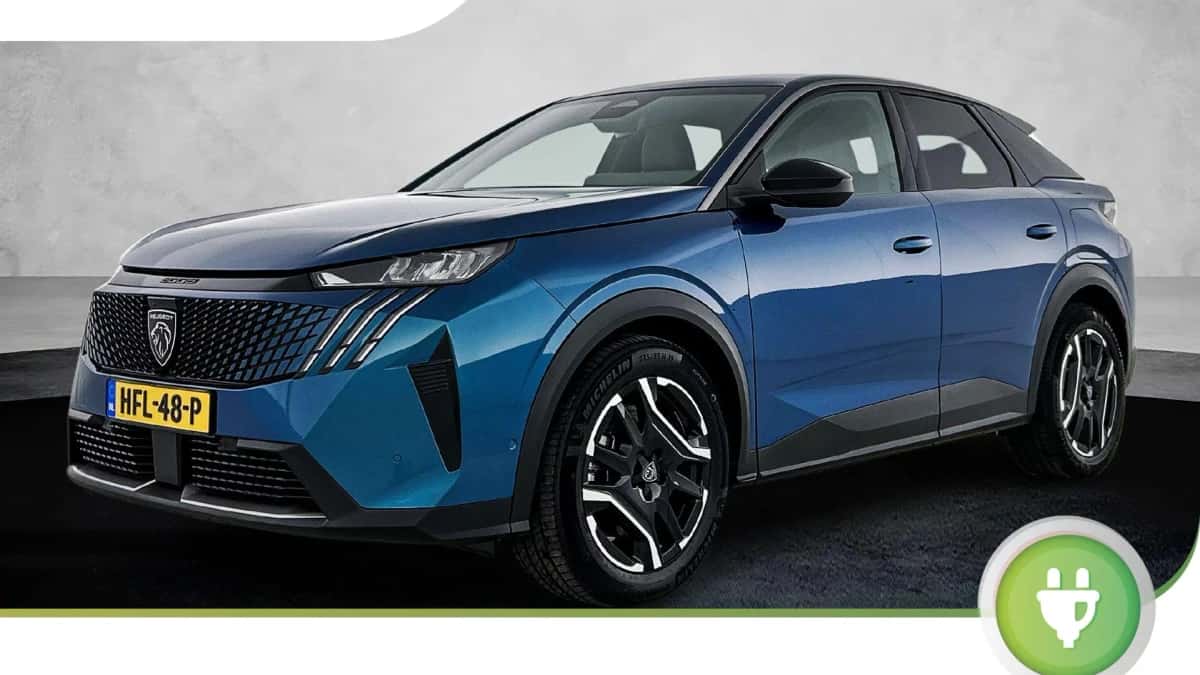 Peugeot e-3008 (2025) — foto 1