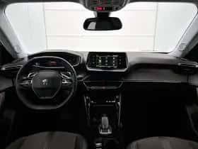 Peugeot 2008 (2021) thumbnail 12