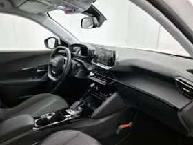 Peugeot 2008 (2021) thumbnail 13
