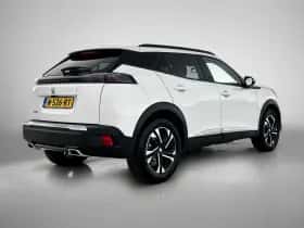 Peugeot 2008 (2021) thumbnail 8