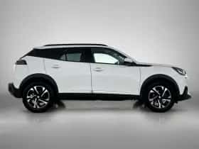 Peugeot 2008 (2021) thumbnail 9