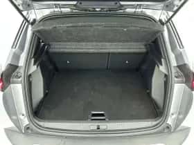 Peugeot 2008 (2024) thumbnail 15