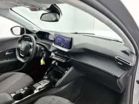 Peugeot 208 (2024) thumbnail 12