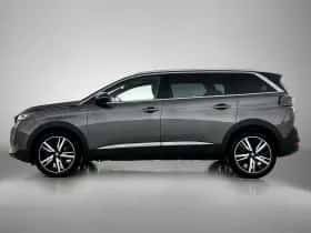 Peugeot 5008 (2022) thumbnail 2